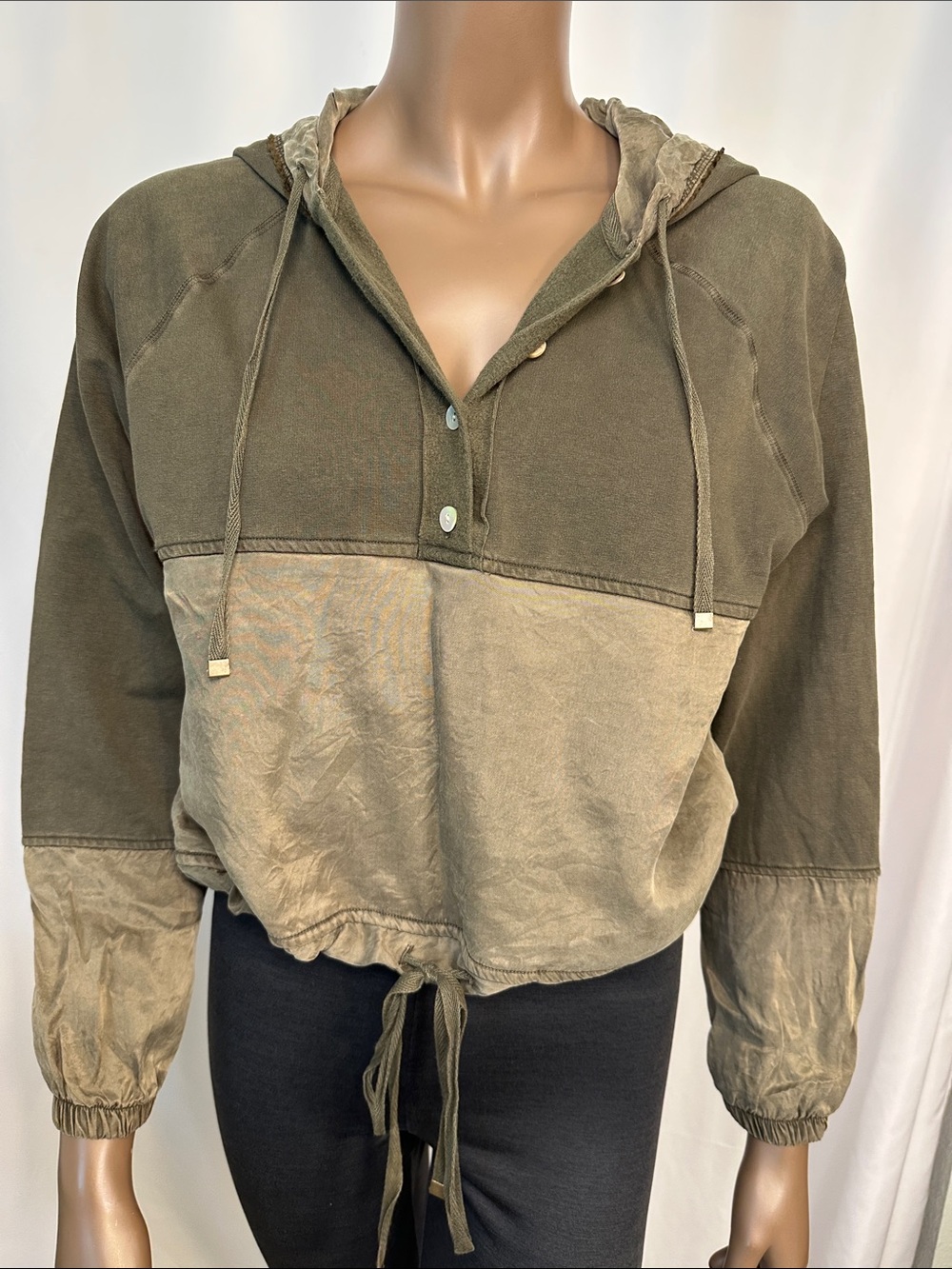 On the Road Color Block Button-Up Crop Hooded with Tie Waist Top | EUC
